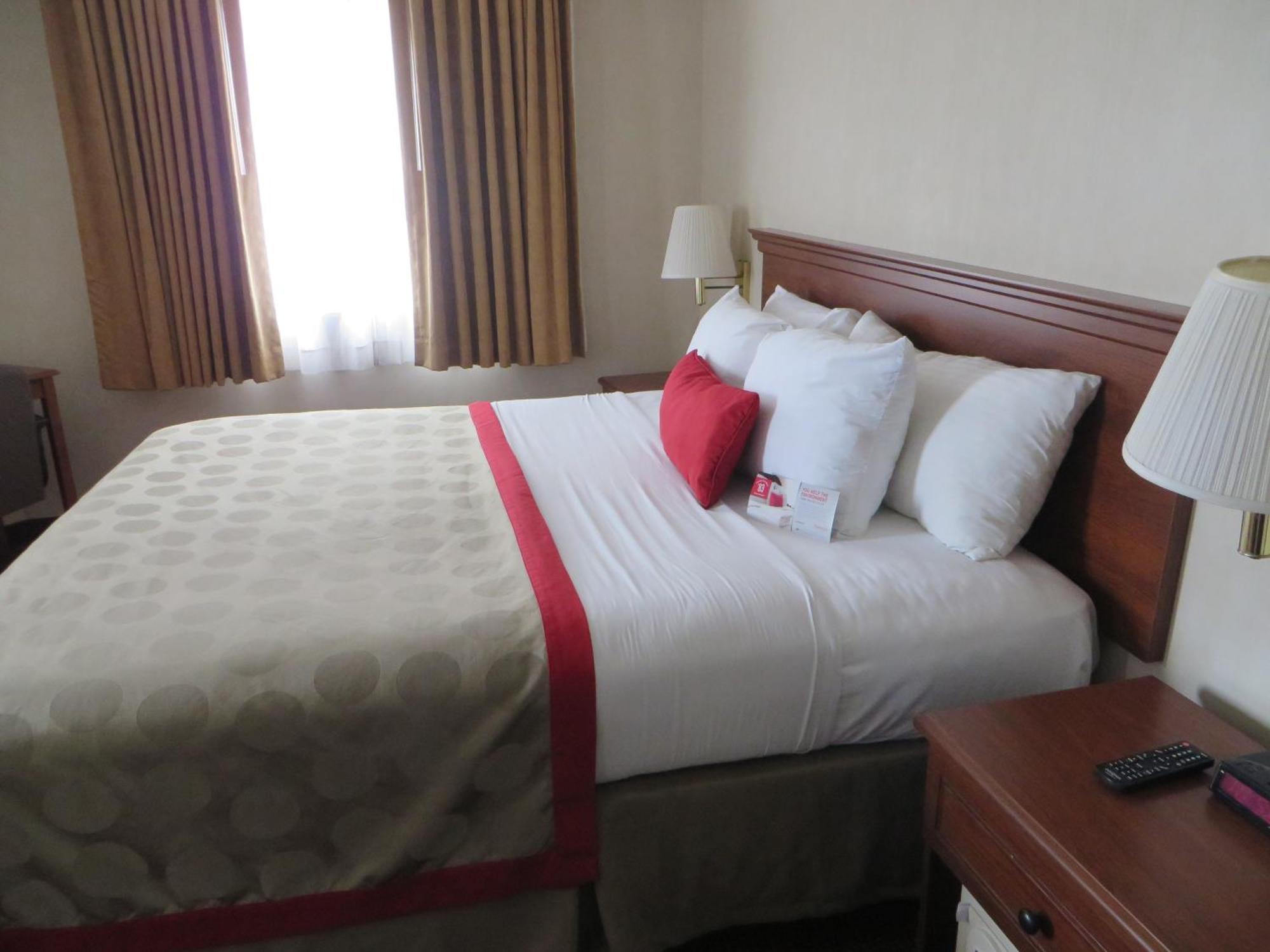 Готель Ramada By Wyndham Hawthorne/Lax Номер фото